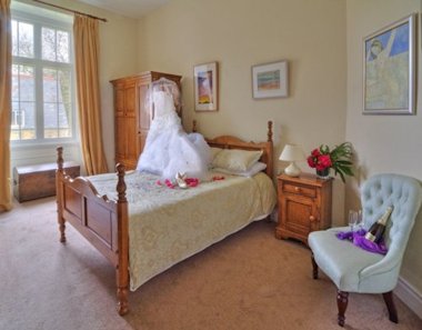 Oriel Plas Glyn-y-Weddw - Self Catering