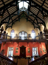 Oriel Plas Glyn-y-Weddw
